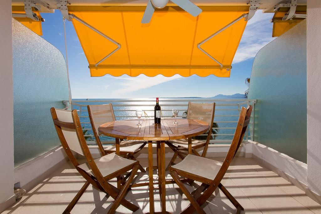 Résidence Le Soleil Juan-les-Pins Extérieur photo